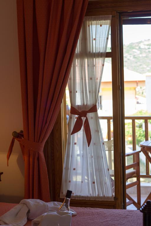 Hotel Ismini Amolianí Pokoj fotografie